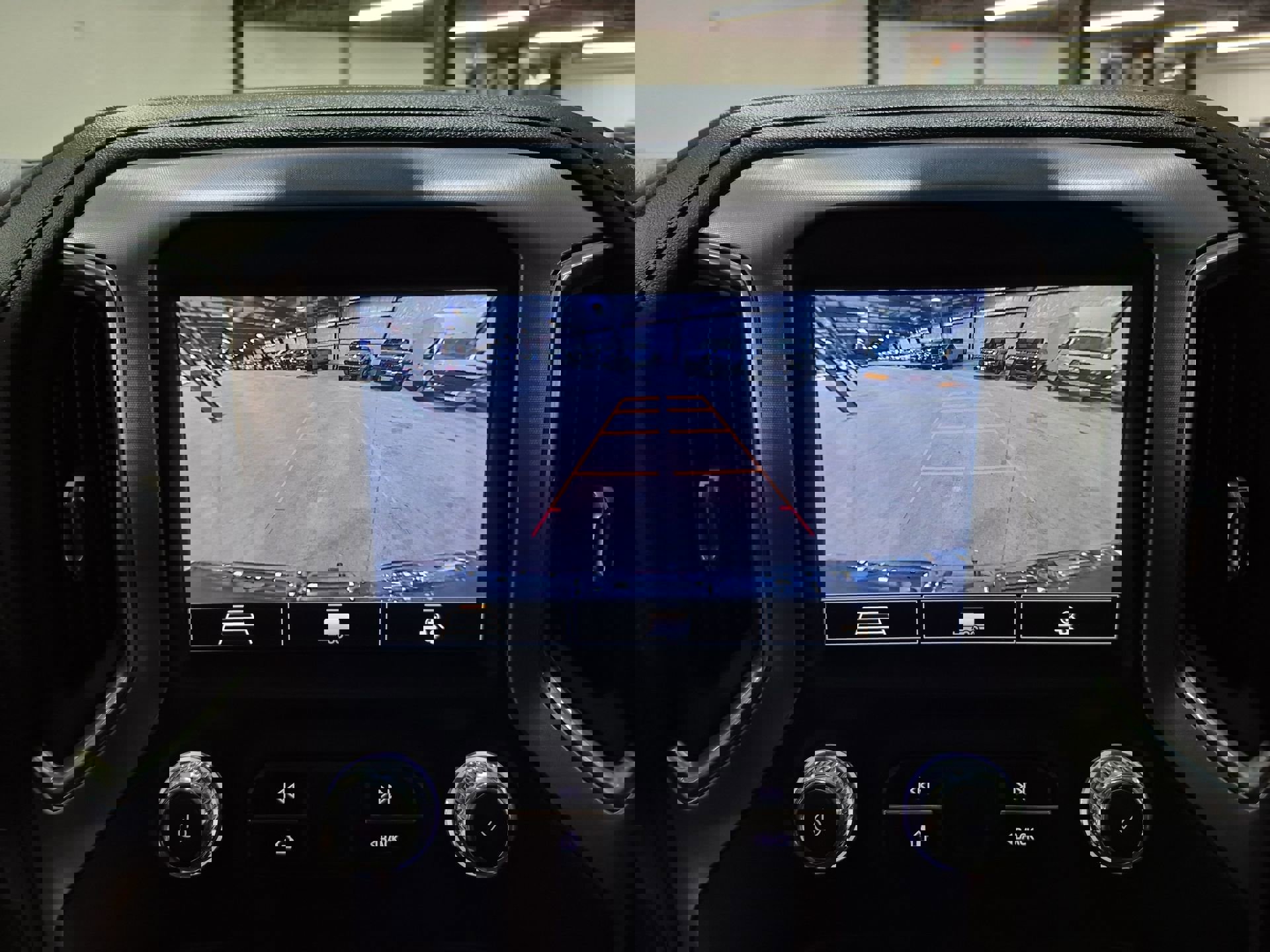 Certified 2020 GMC Sierra 1500 SLT w/ SLT Premium Plus Package image 16