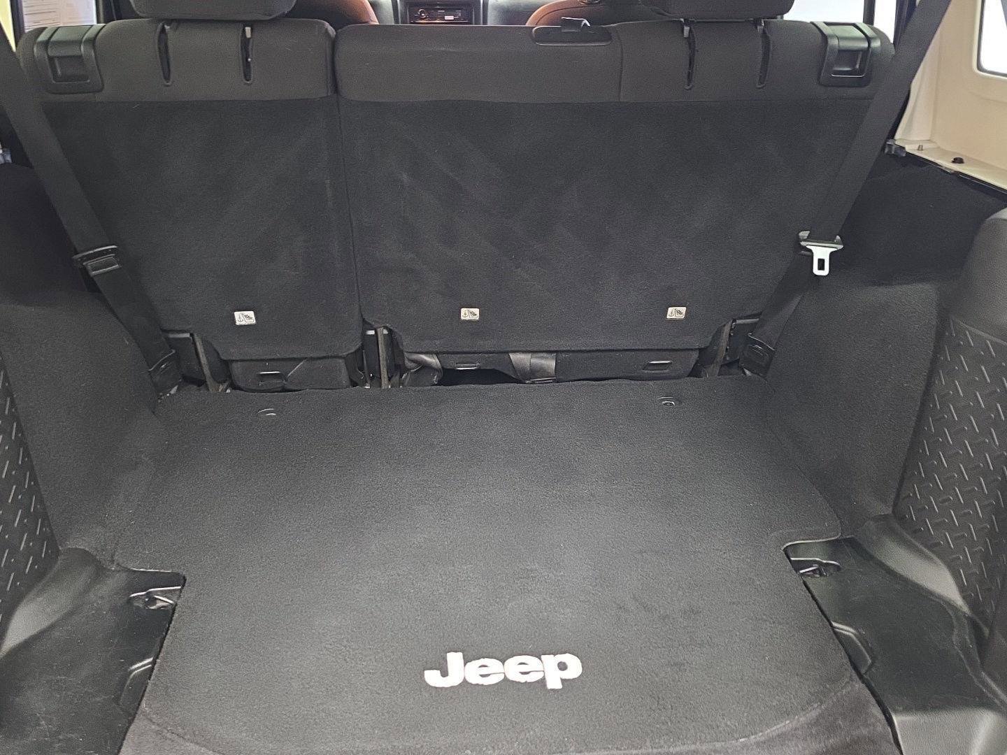 Used 2015 Jeep Wrangler Unlimited Sport w/ Quick Order Package 24S image 15