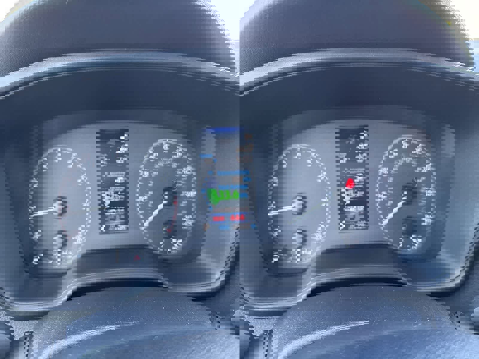 Used 2023 Toyota Corolla LE image 31