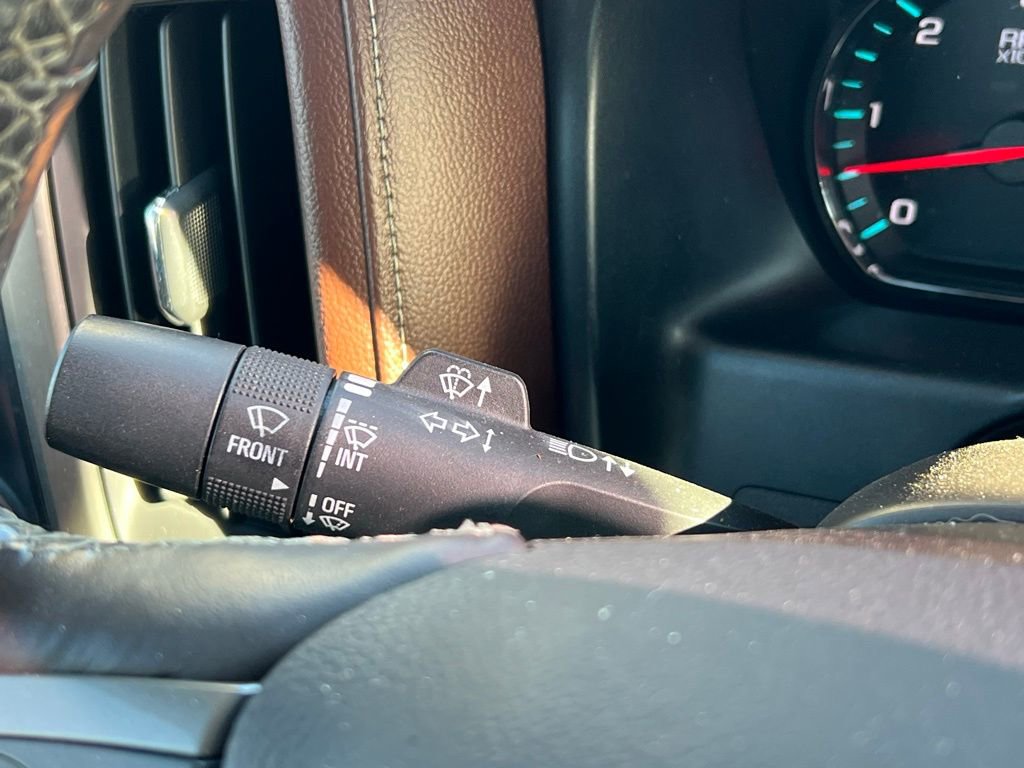 Used 2016 Chevrolet Silverado 1500 High Country w/ High Country Premium Package image 30