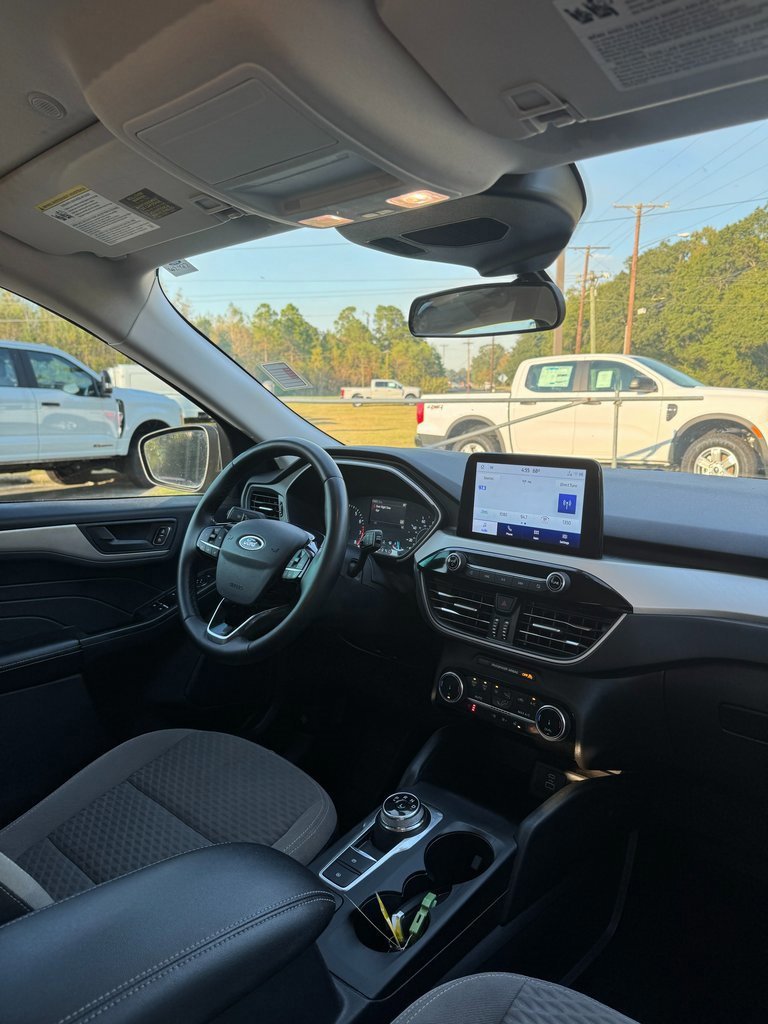 Used 2022 Ford Escape SE w/ Convenience Package image 10