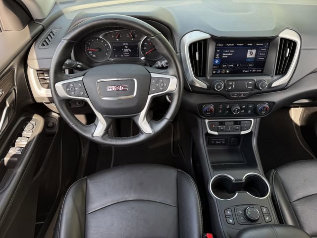 Used 2024 GMC Terrain SLT image 15