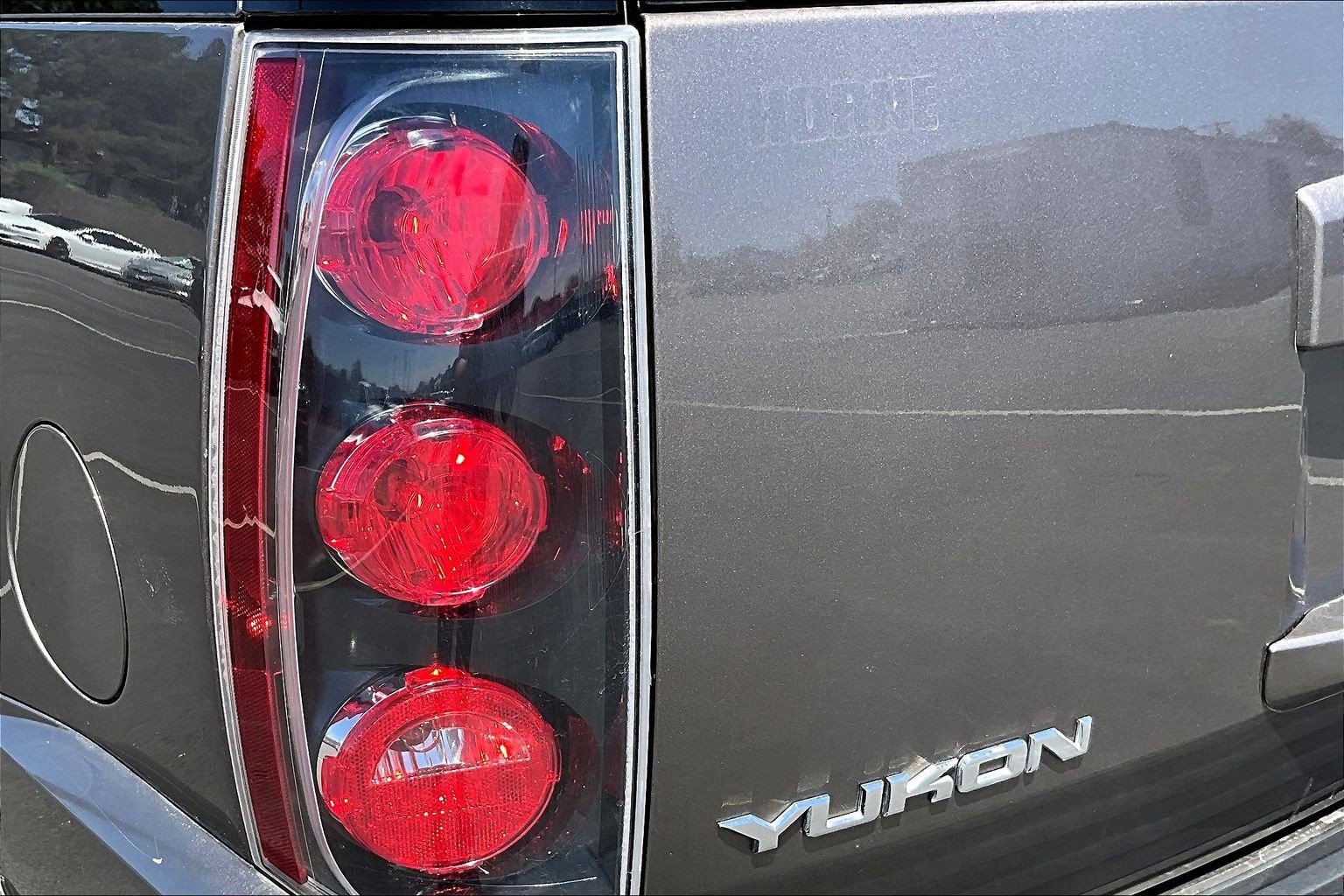 Used 2013 GMC Yukon Denali AWD/4WD image 27