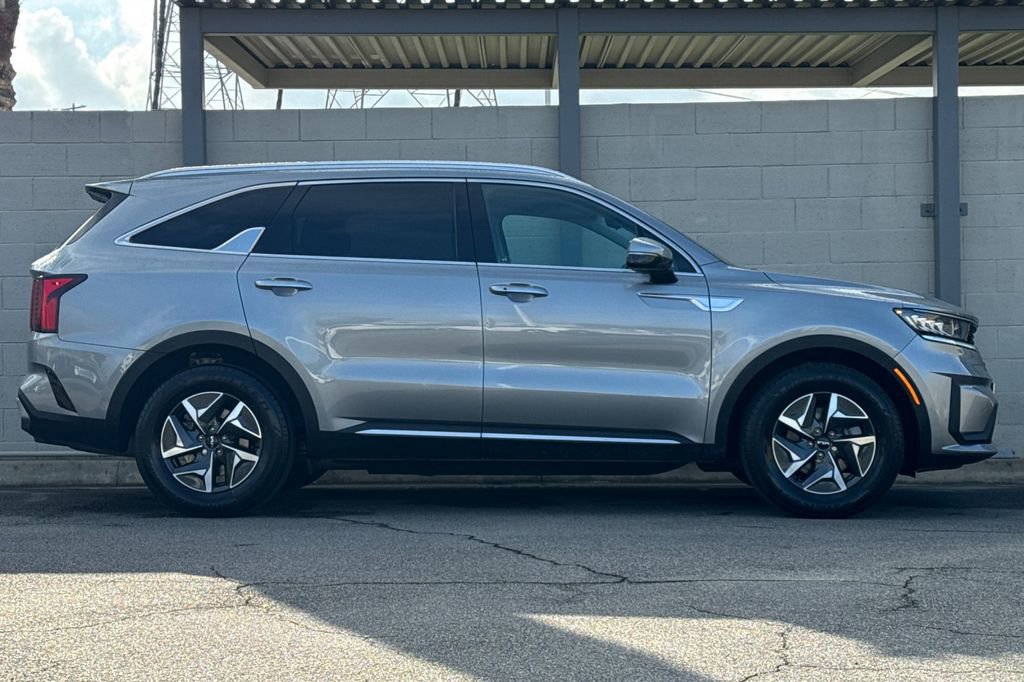Used 2022 Kia Sorento S image 6