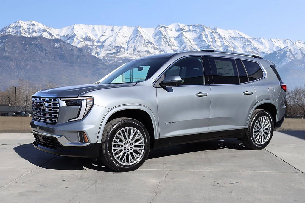 New 2026 GMC Acadia Denali w/ Super Cruise Package FWD image 2