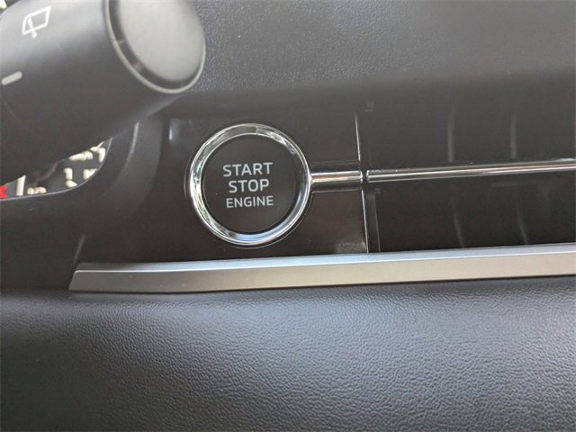 Used 2024 Mitsubishi Outlander FWD image 36