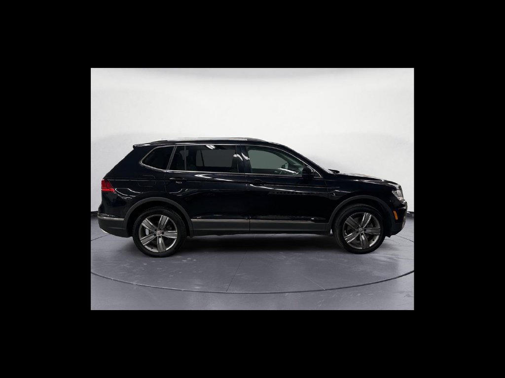 Used 2020 Volkswagen Tiguan SEL w/ Tiguan Two-Row MDO Package AWD/4WD image 7