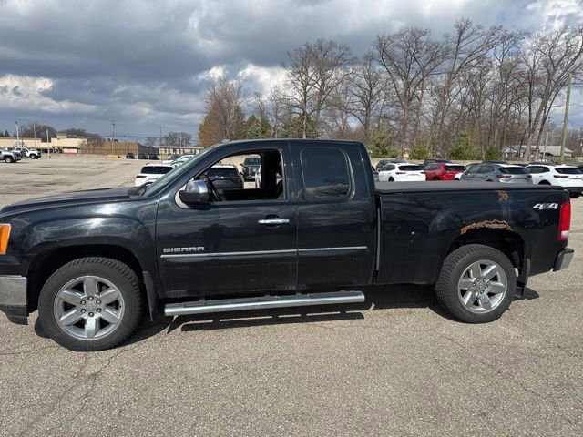 Used 2012 GMC Sierra 1500 SLE image 2