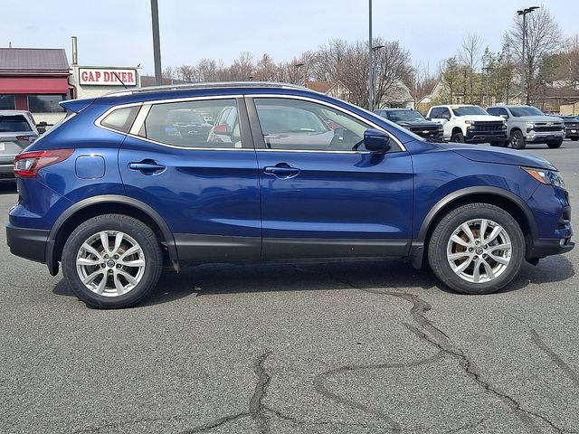 Used 2022 Nissan Rogue Sport SV image 7