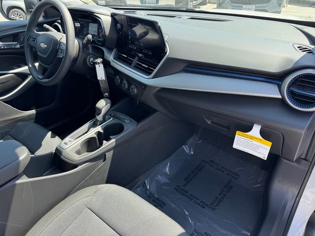 New 2026 Chevrolet Trax LS FWD image 6