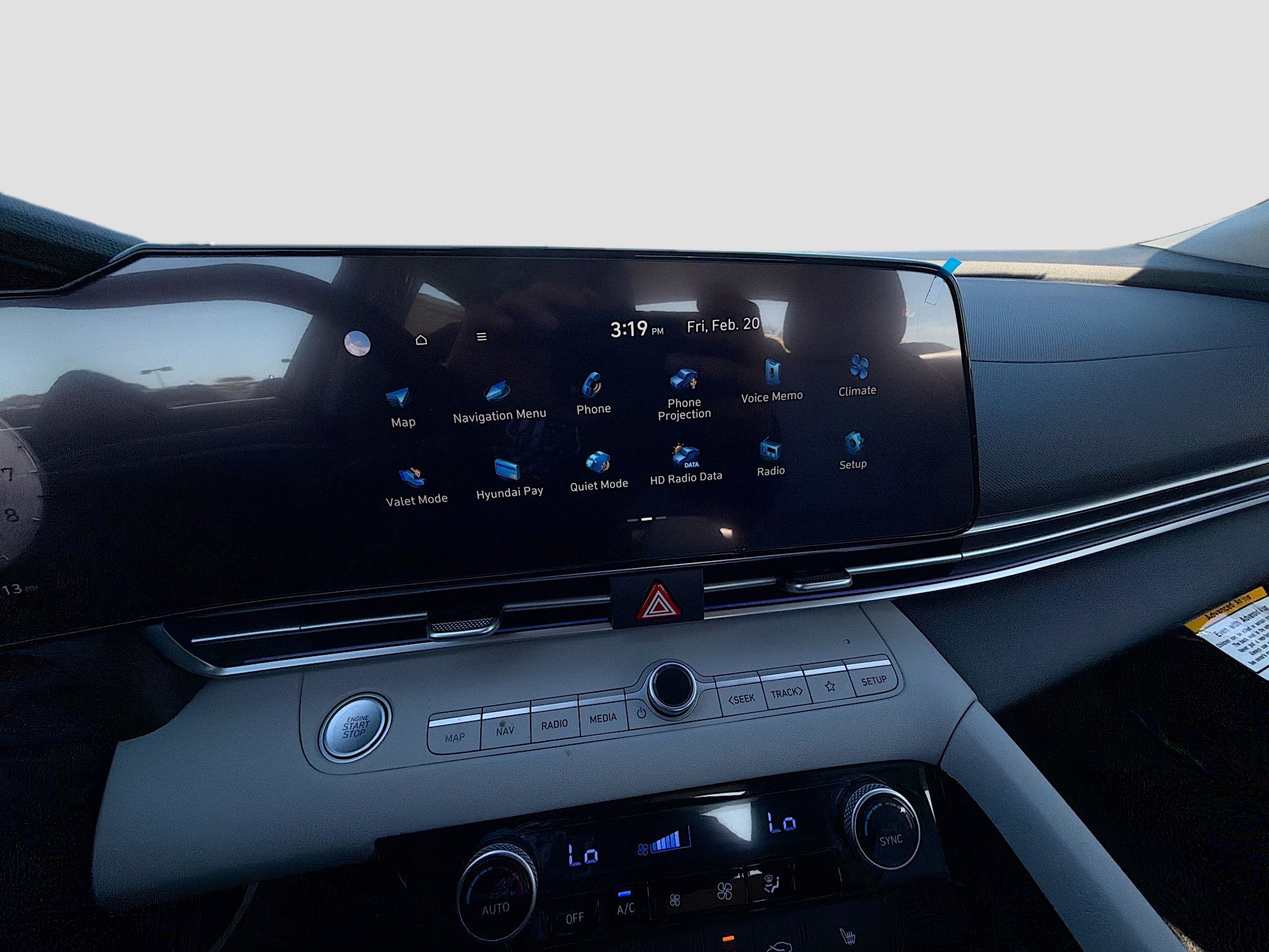 New 2026 Hyundai Elantra Limited image 43