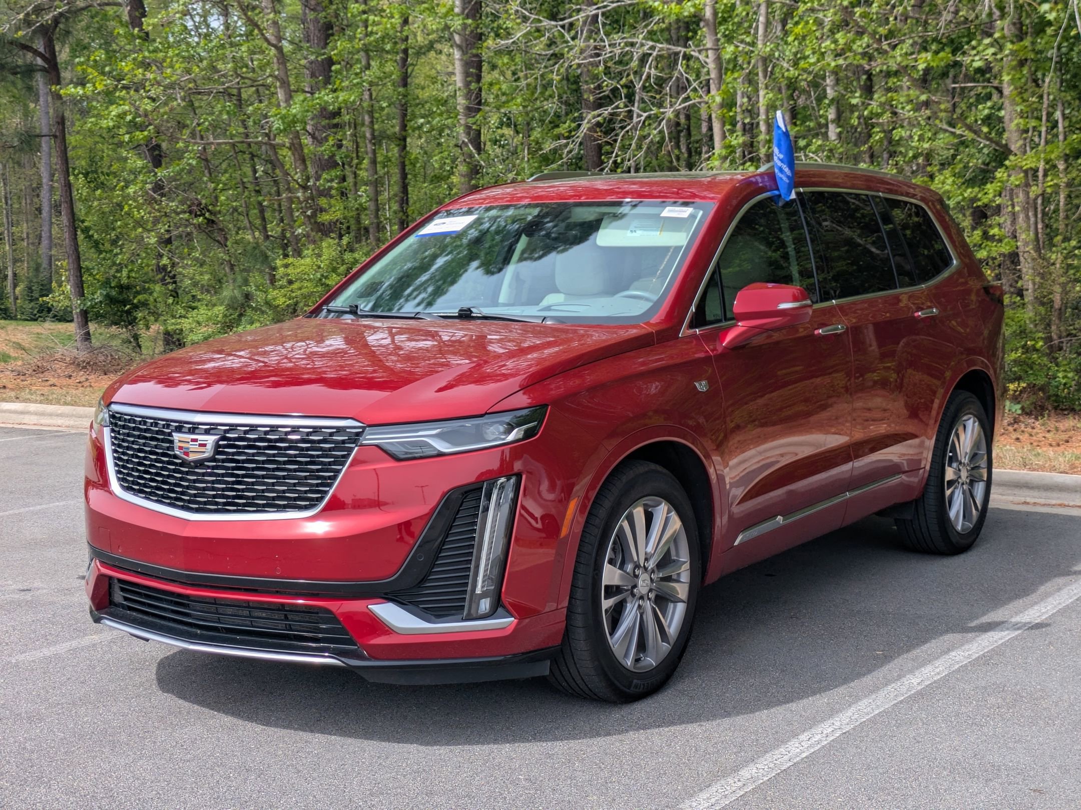 Used 2023 Cadillac XT6 Premium Luxury w/ Technology Package image 6