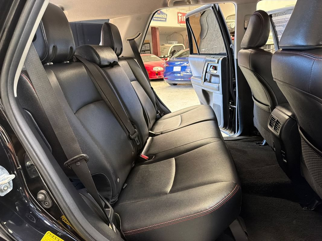 Used 2018 Toyota 4Runner TRD Pro AWD/4WD image 38