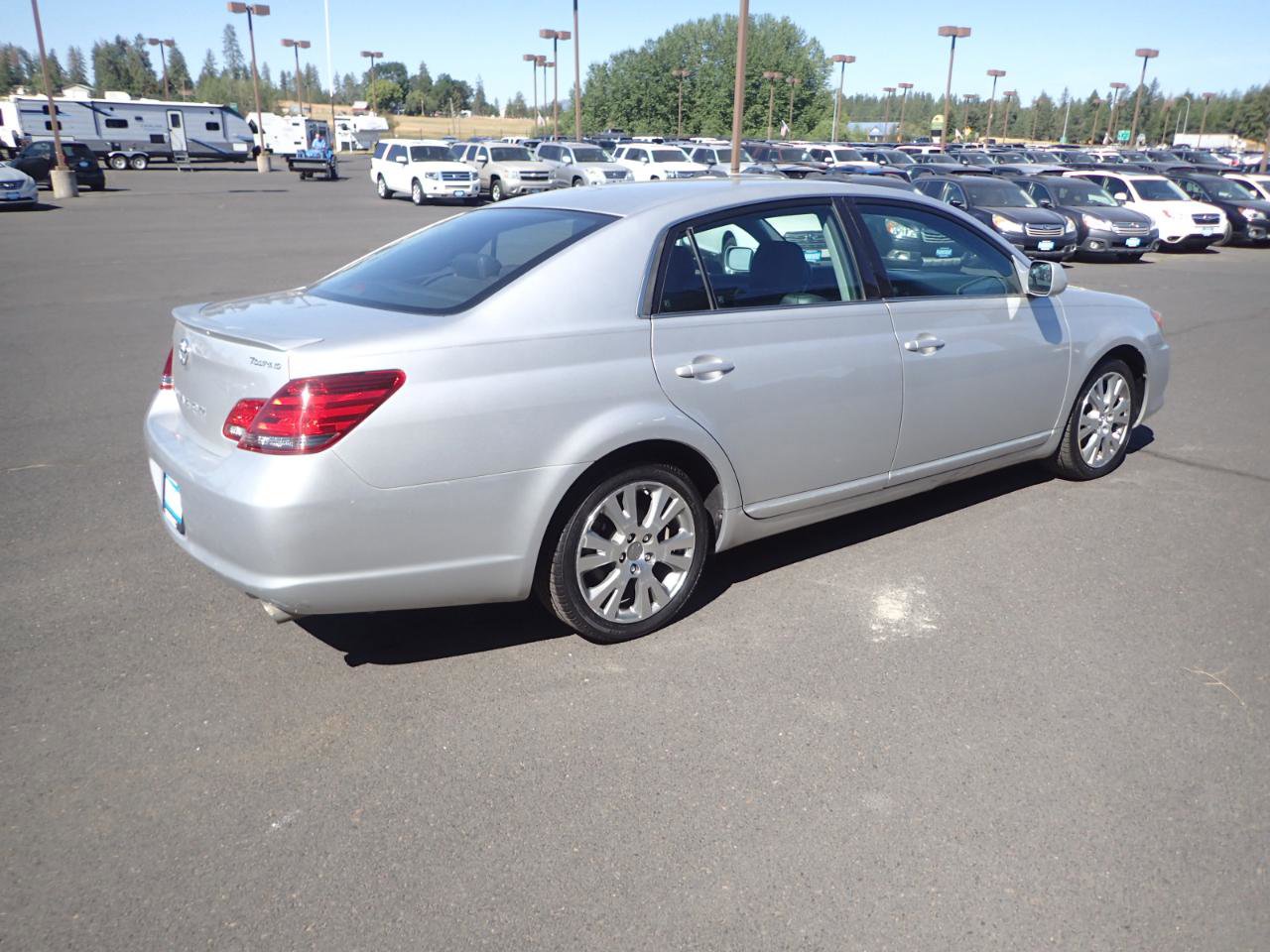 Used 2008 Toyota Avalon Touring FWD image 5