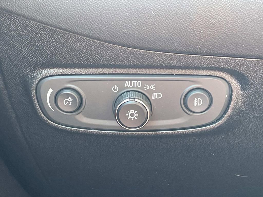 New 2026 Chevrolet Equinox LT w/ Convenience Package II image 33