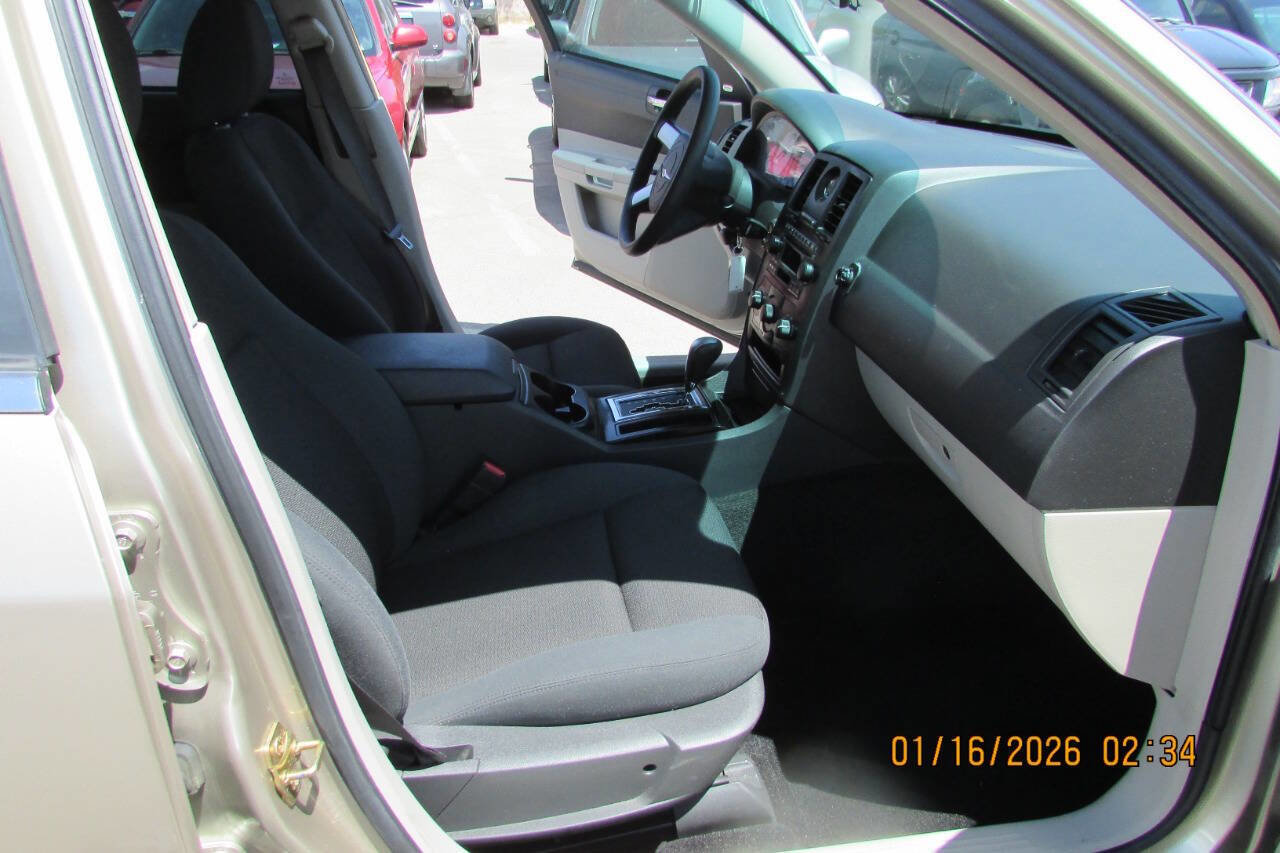 Used 2006 Chrysler 300 w/ Sound Group image 19