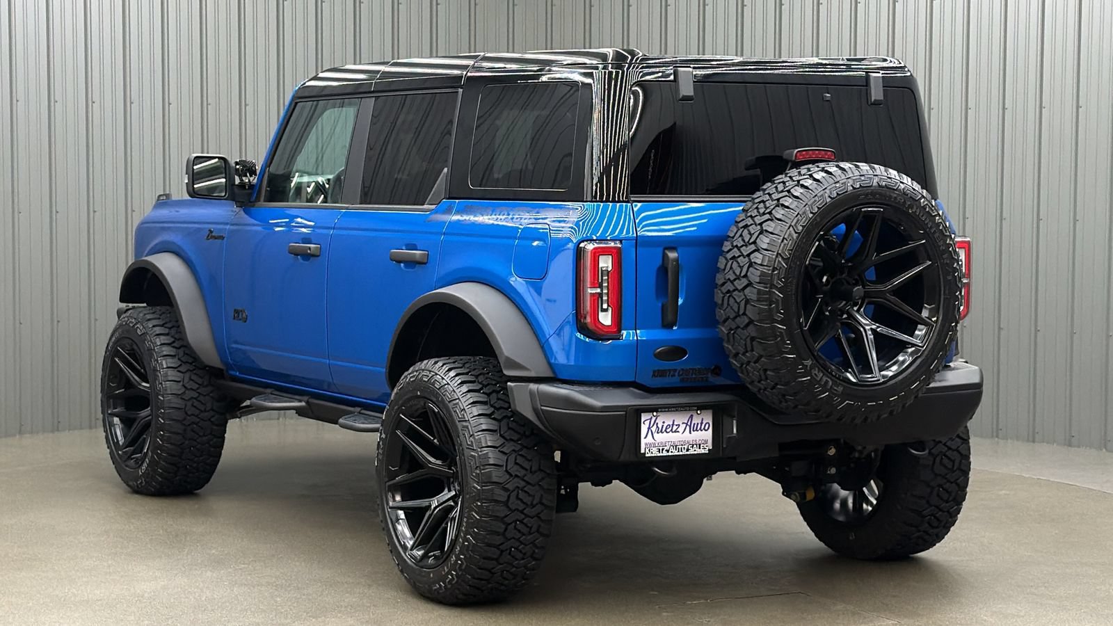 Used 2025 Ford Bronco Badlands AWD/4WD image 3