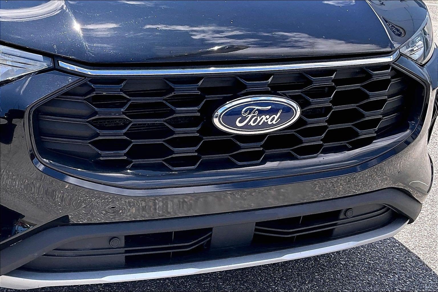 Certified 2025 Ford Escape ST-Line w/ Equipment Group 301A FWD image 28