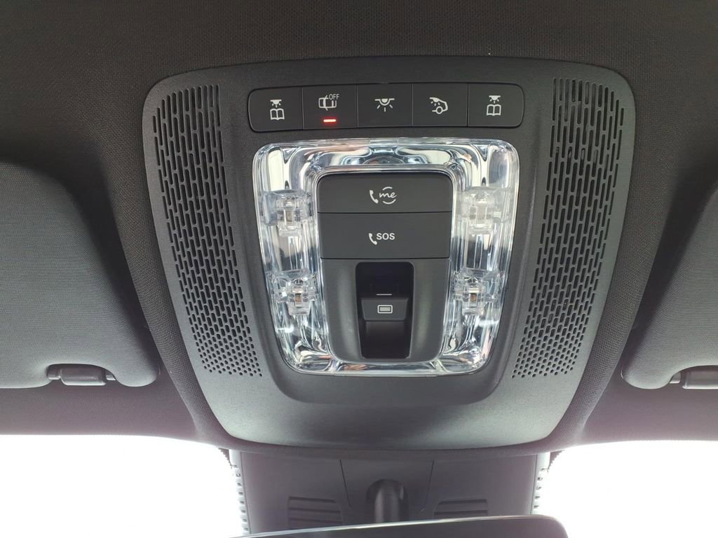 New 2026 Mercedes-Benz GLB 250 4MATIC image 25