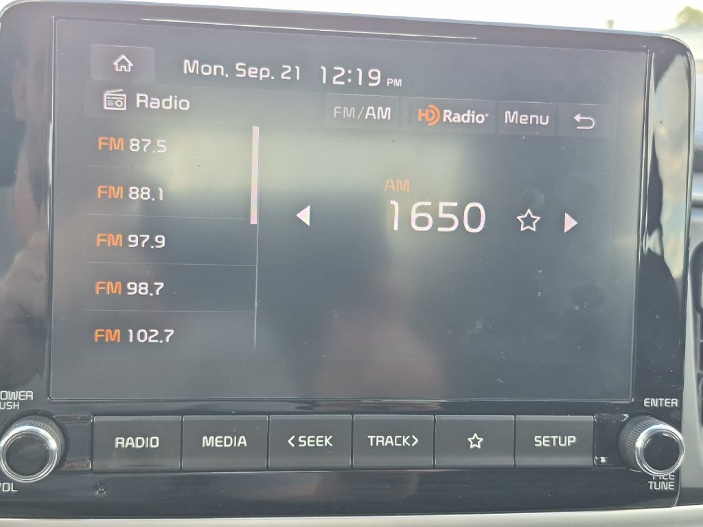 Used 2023 Kia Rio LX FWD image 17