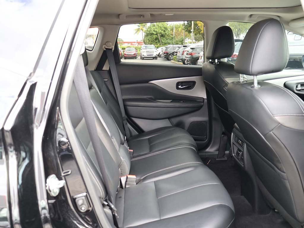 Used 2024 Nissan Murano SL image 40