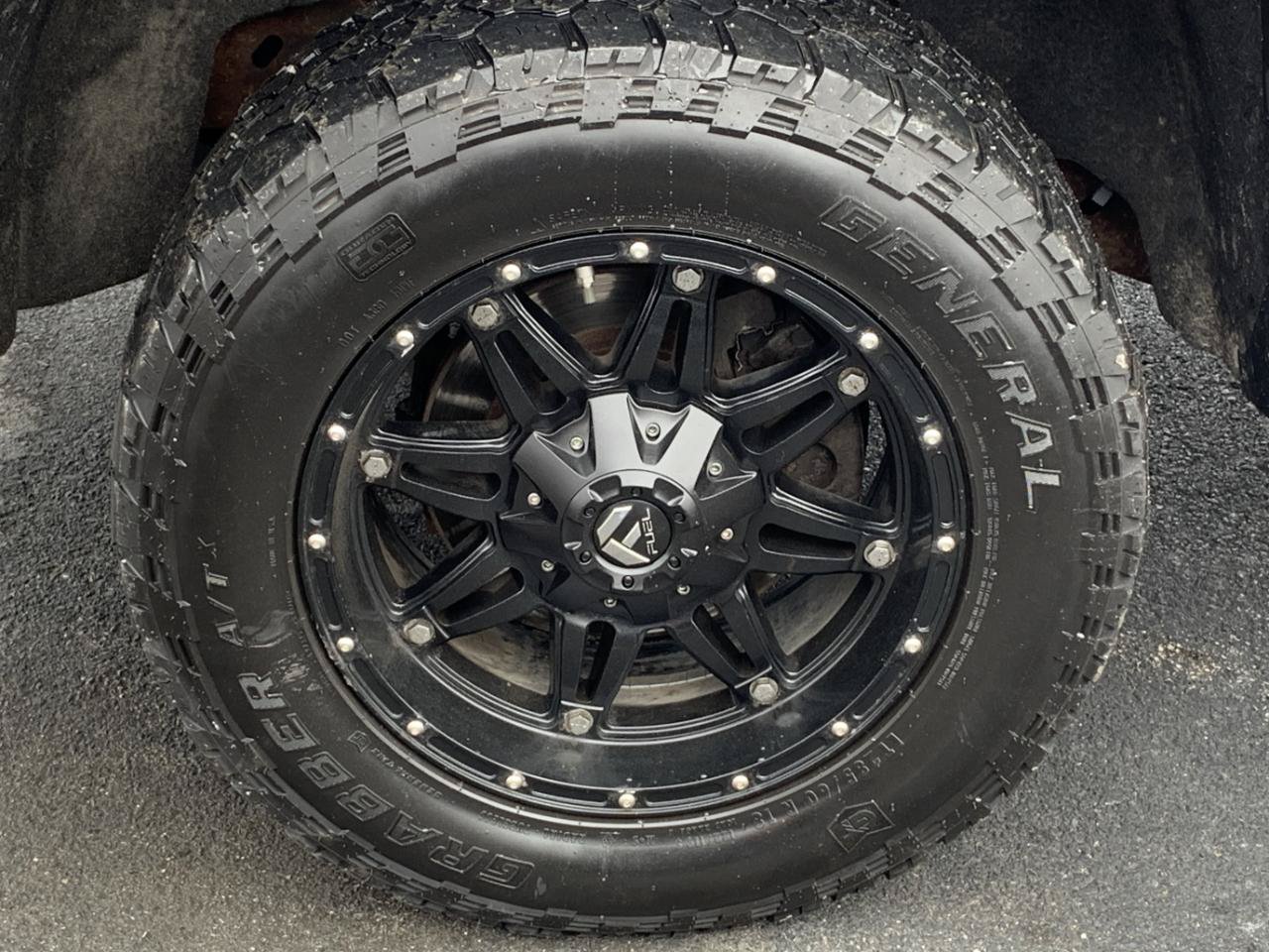Used 2014 Chevrolet Silverado 1500 LT AWD/4WD image 39