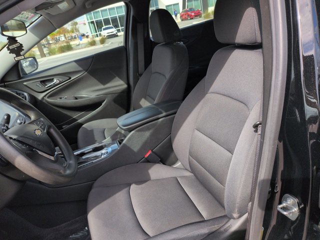 Used 2023 Chevrolet Malibu LT image 16