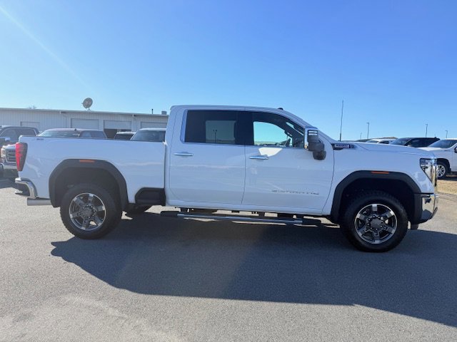 Used 2025 GMC Sierra 2500 SLT w/ SLT Premium Package image 5