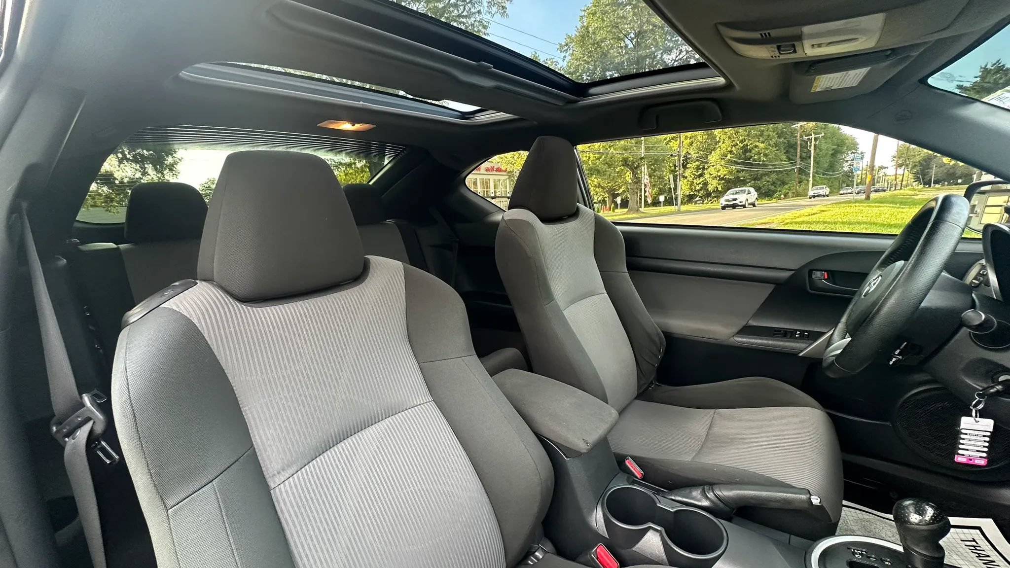 Used 2014 Scion tC FWD image 26
