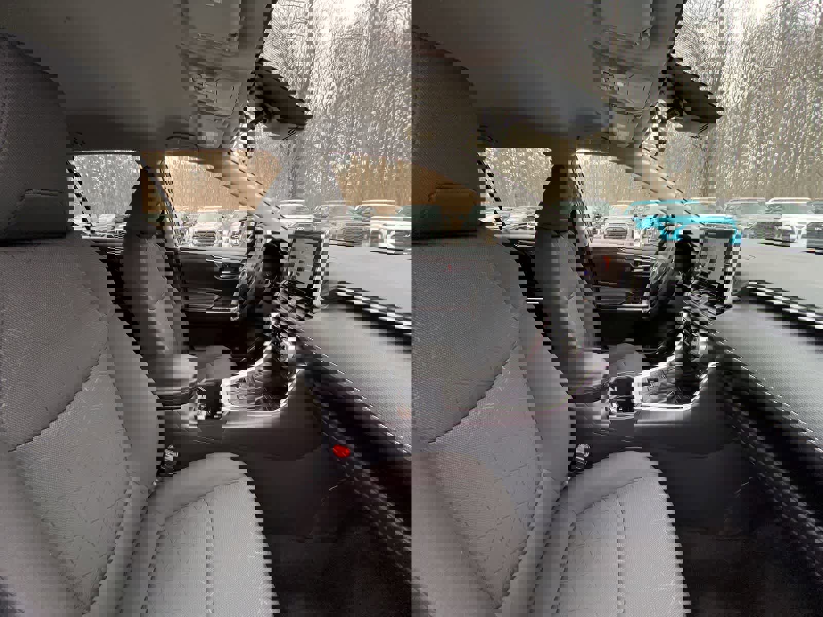 Used 2024 Toyota RAV4 XLE image 23