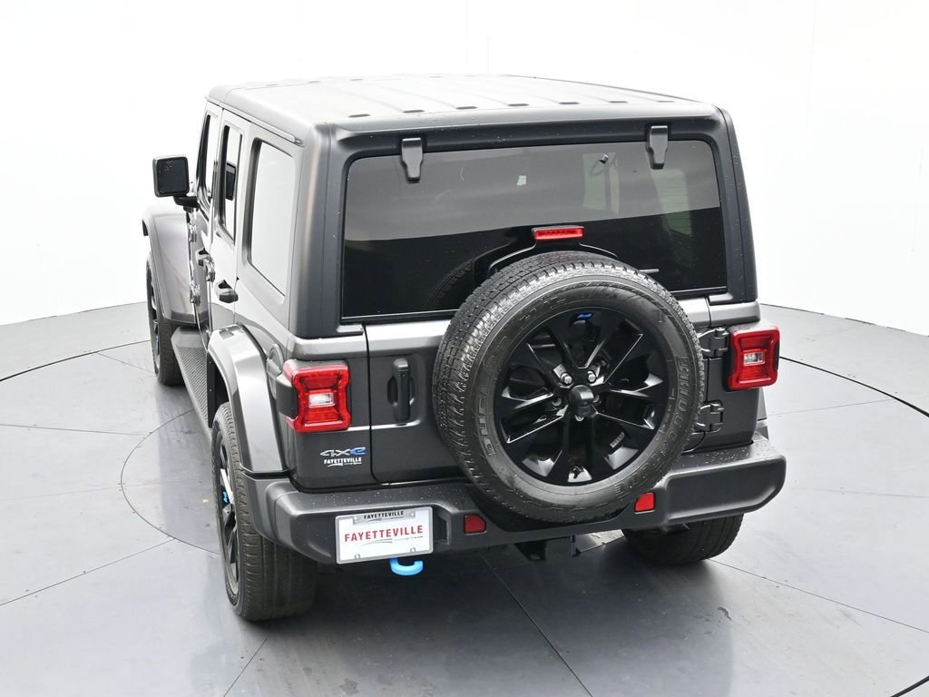 Used 2022 Jeep Wrangler Unlimited Sahara image 29