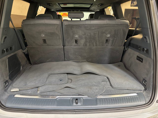 Used 2022 Jeep Grand Wagoneer Series II w/ Premium Group II image 93