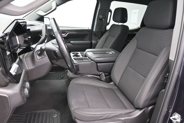 Used 2024 Chevrolet Silverado 1500 LT AWD/4WD image 23