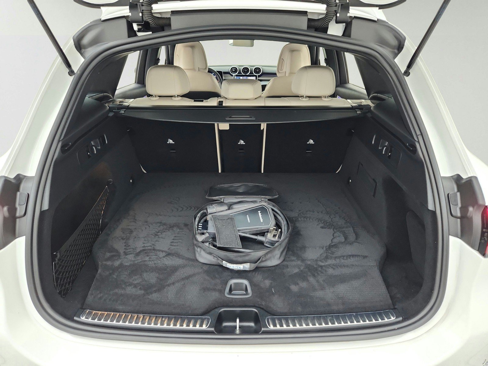 Certified 2025 Mercedes-Benz GLC 350e 4MATIC image 31
