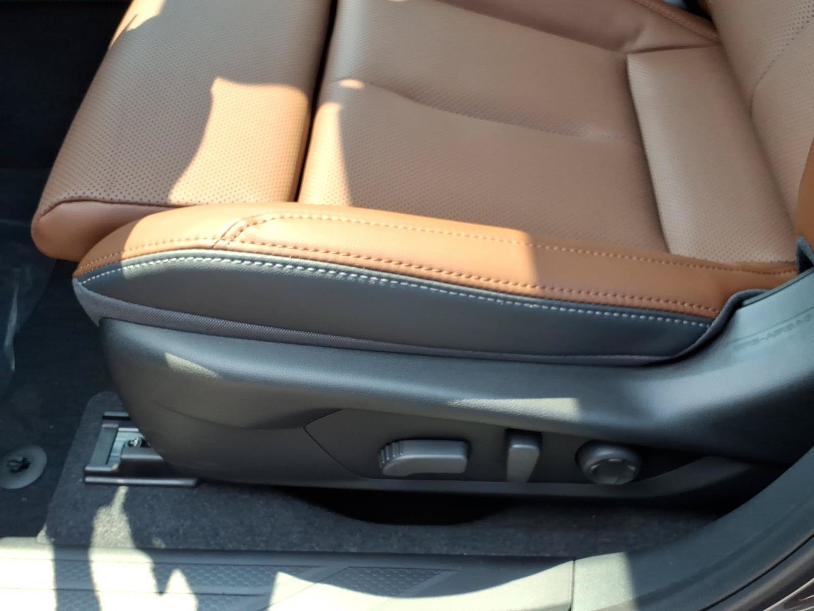 New 2026 Subaru Outback Touring AWD/4WD image 13