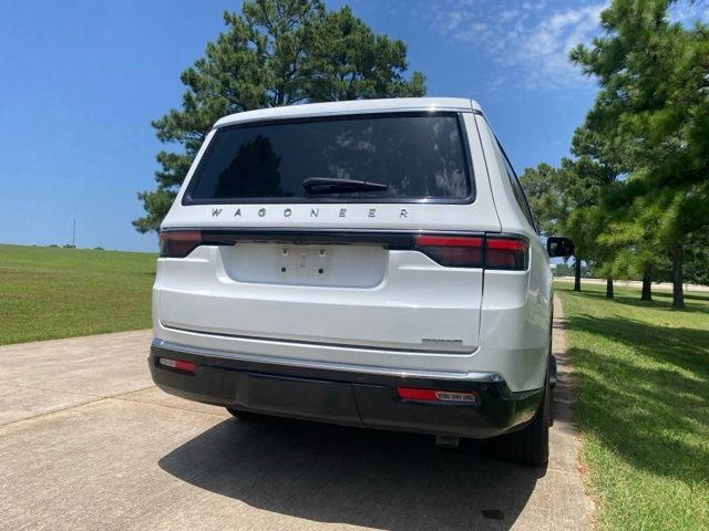 Used 2024 Jeep Wagoneer L Series II RWD image 7