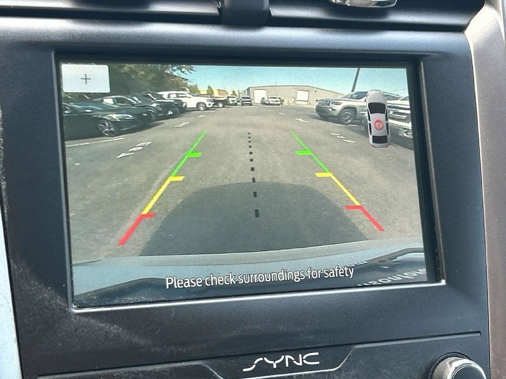 Used 2020 Ford Fusion SE FWD image 36