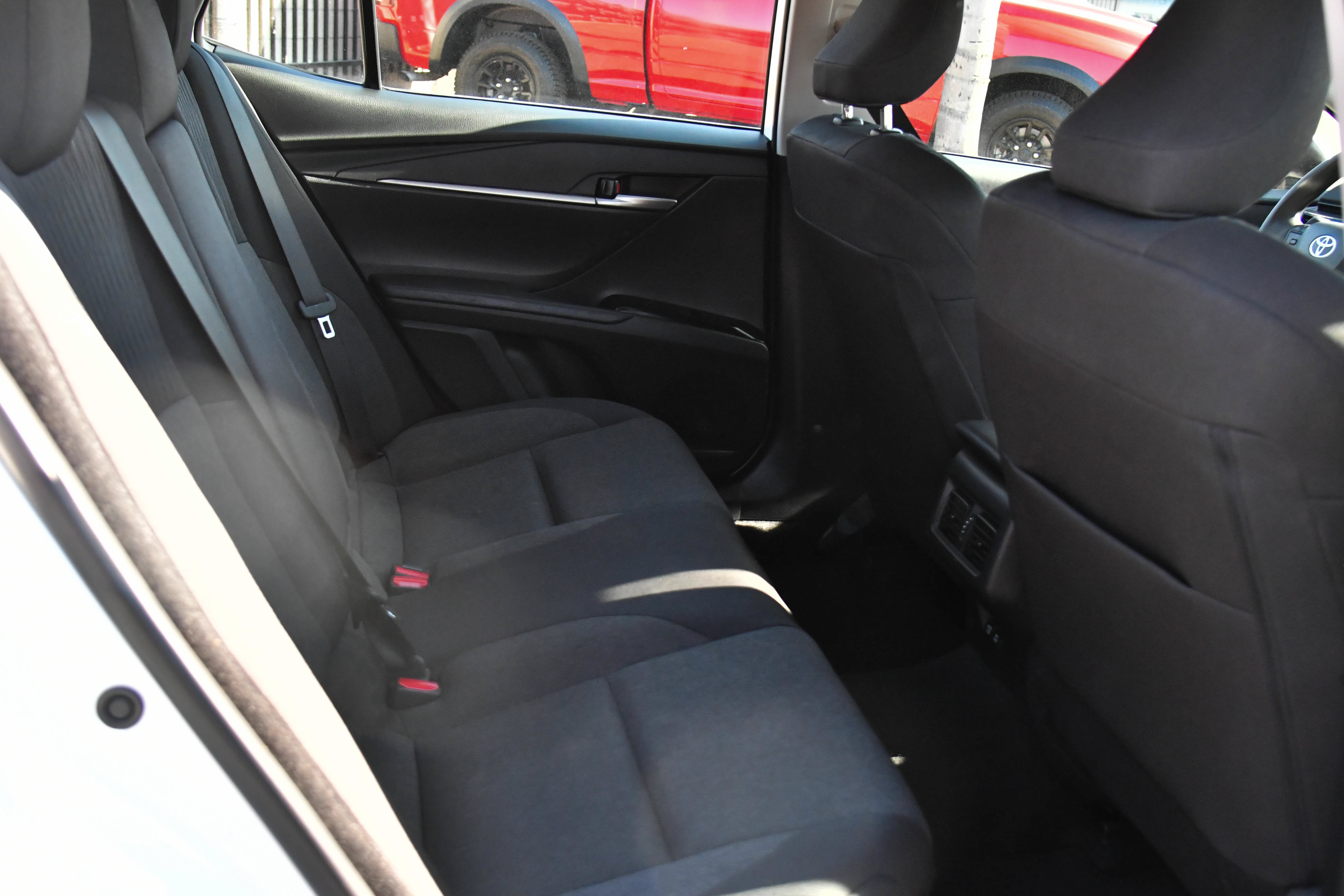 Used 2025 Toyota Camry LE FWD image 43