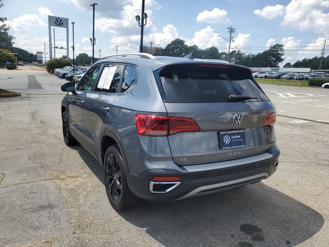 Used 2023 Volkswagen Taos SE w/ Black Wheel Package FWD image 6