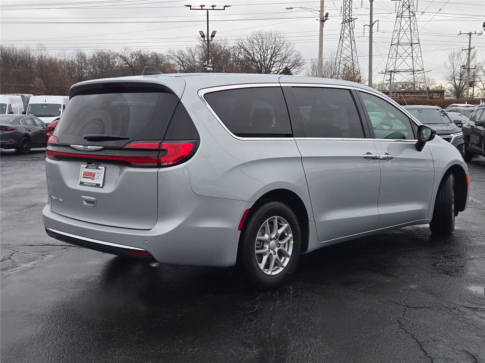 New 2026 Chrysler Pacifica Select image 11