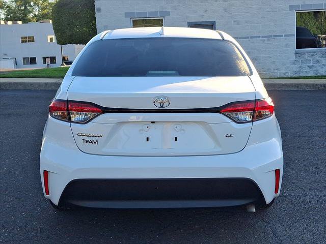 Certified 2024 Toyota Corolla LE FWD image 24