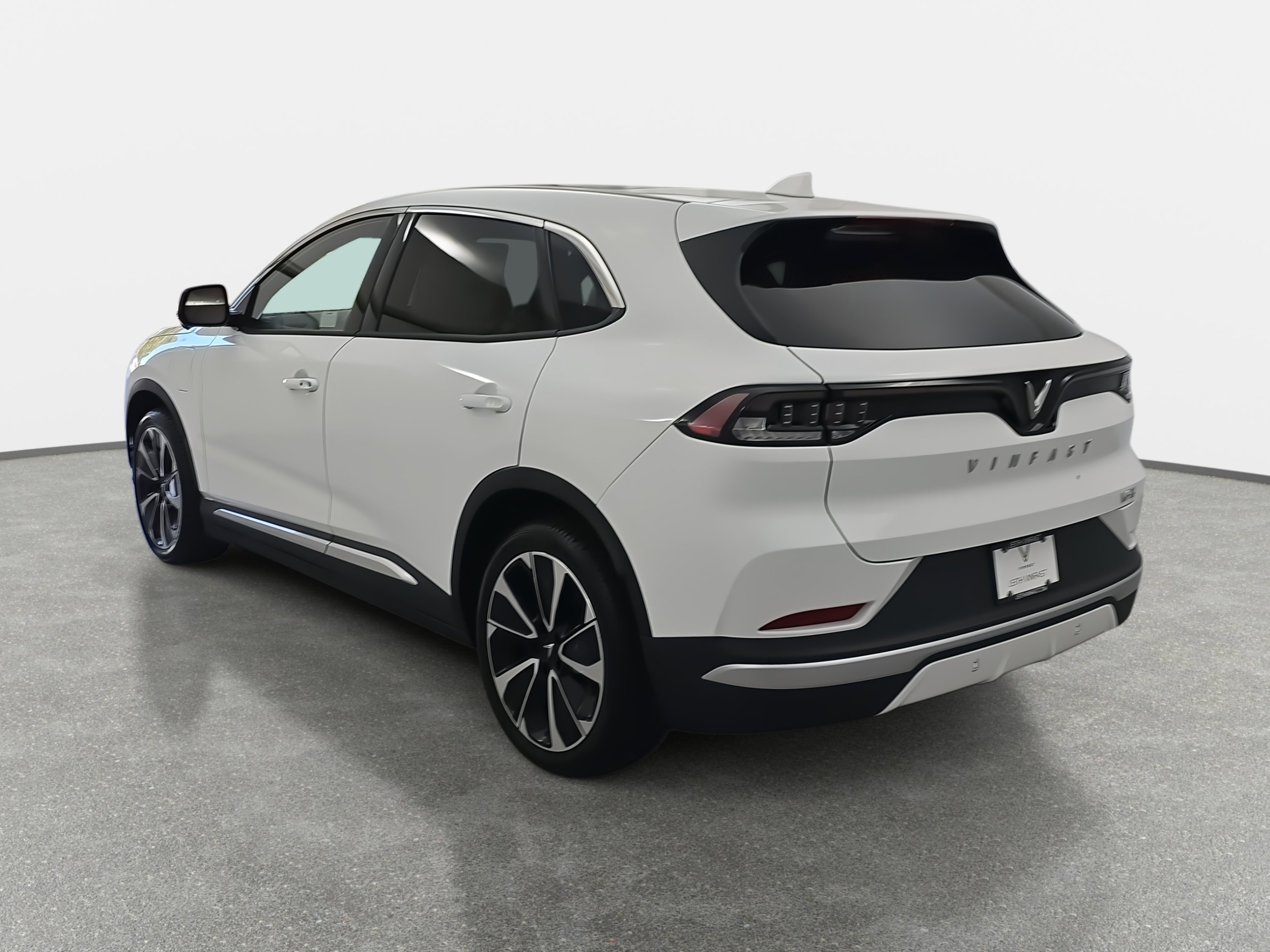 New 2025 VinFast VF 8 Plus image 7