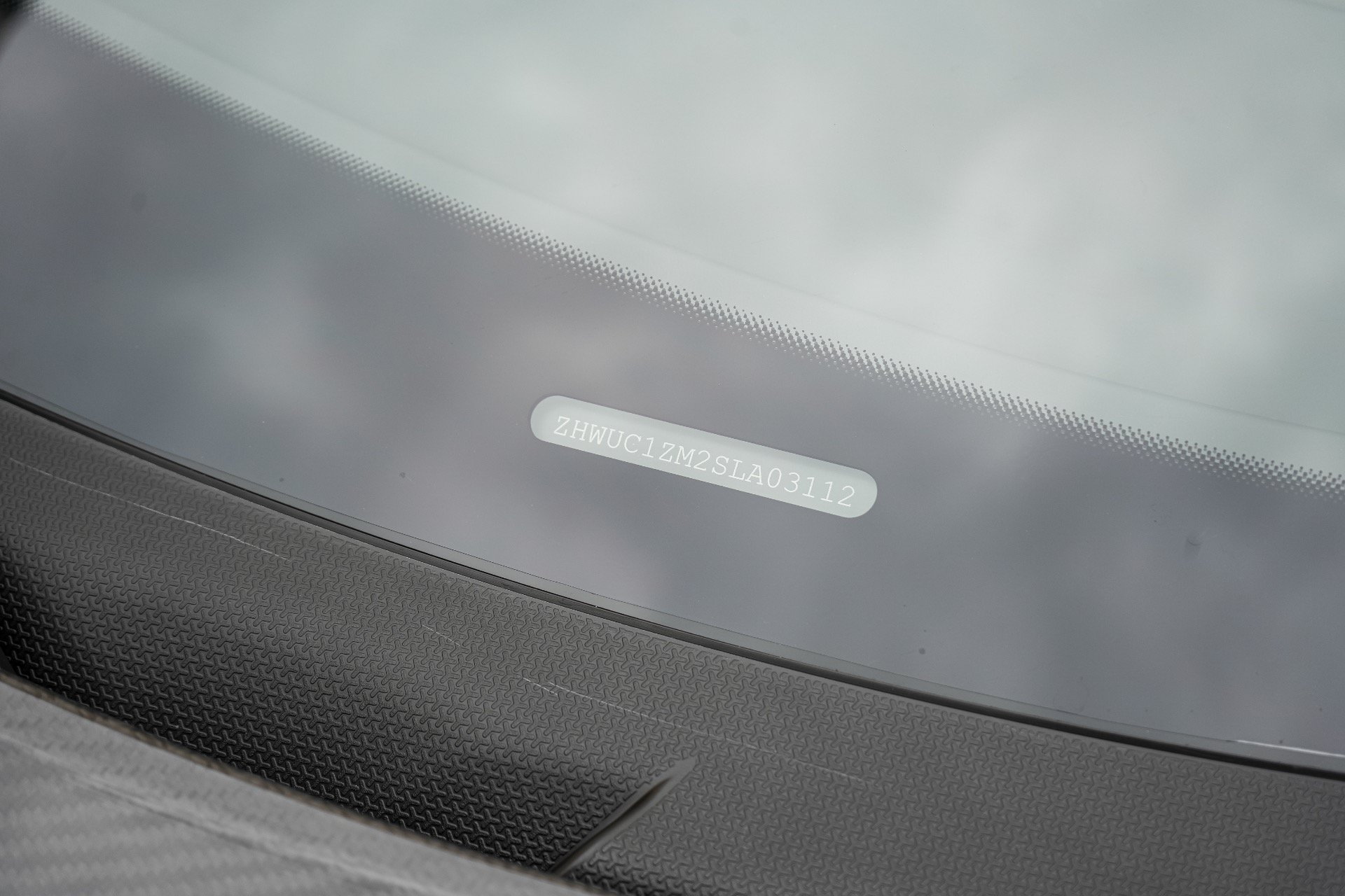 Used 2025 Lamborghini Revuelto AWD/4WD image 49