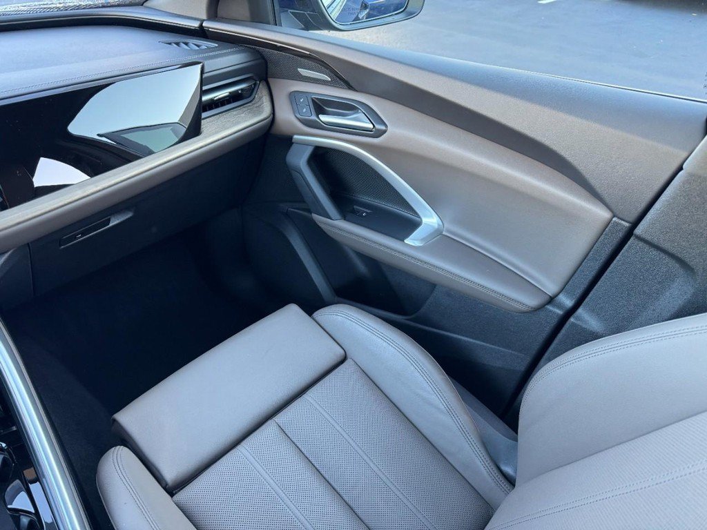 Used 2025 Audi Q5 Premium Plus AWD/4WD image 16