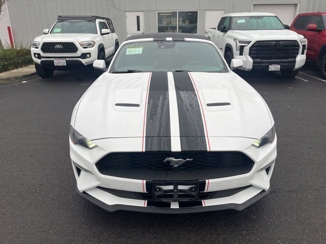 Used 2023 Ford Mustang Premium image 2