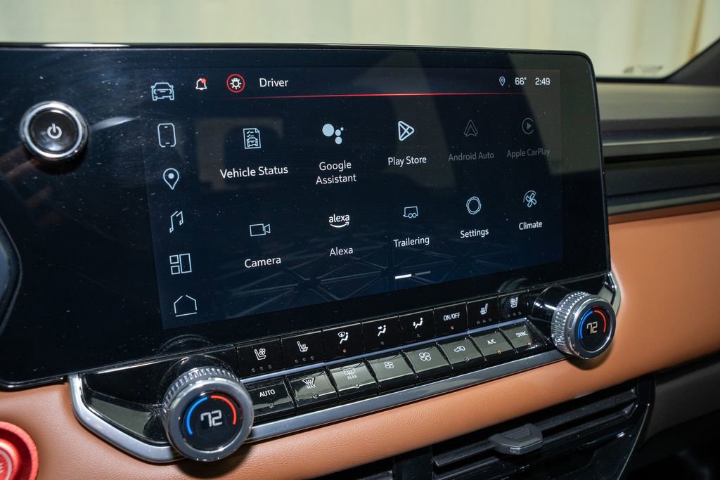 Used 2024 GMC Canyon AT4 w/ AT4 Premium Package image 13