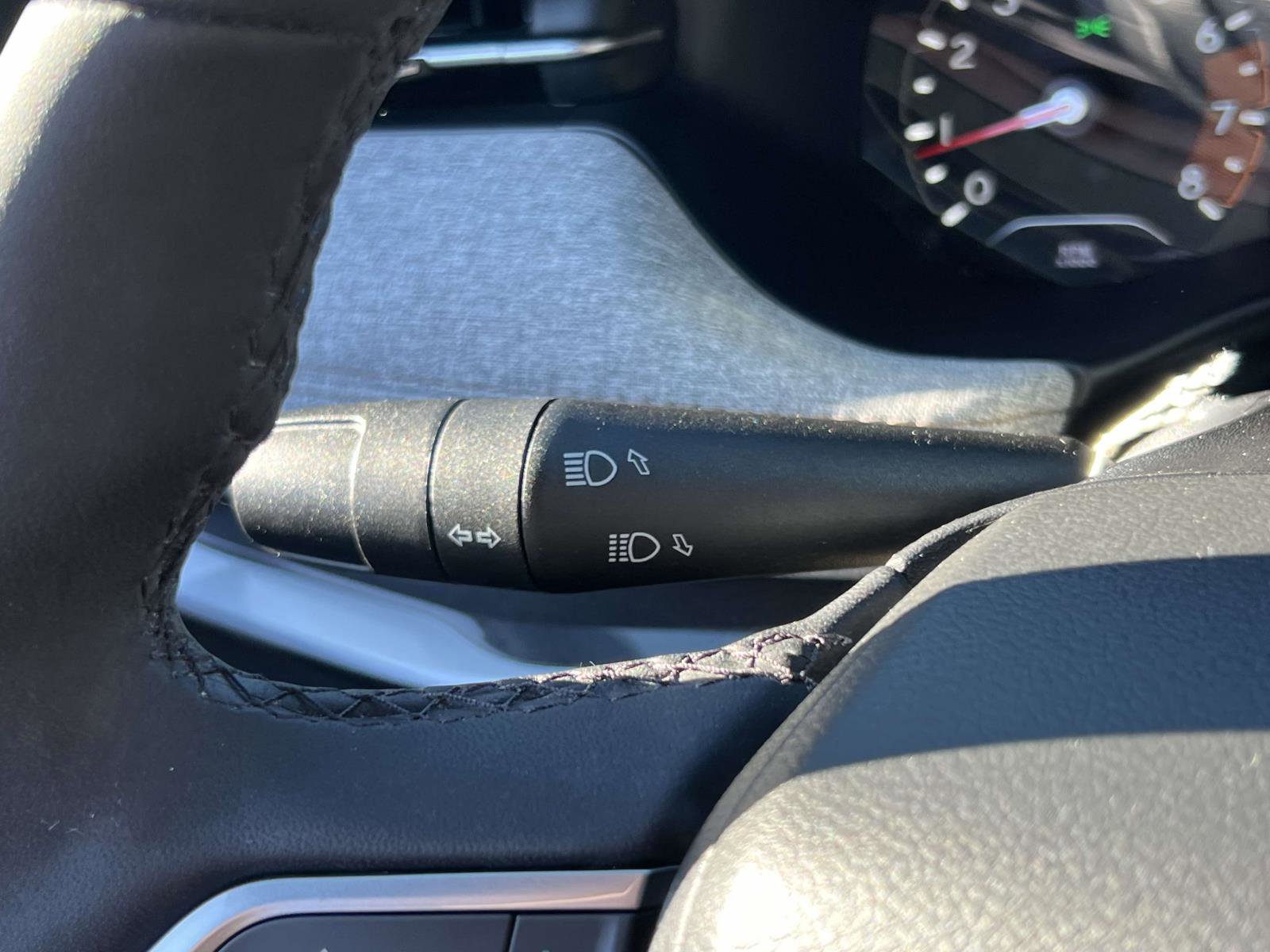 Used 2023 Jeep Compass Latitude image 21