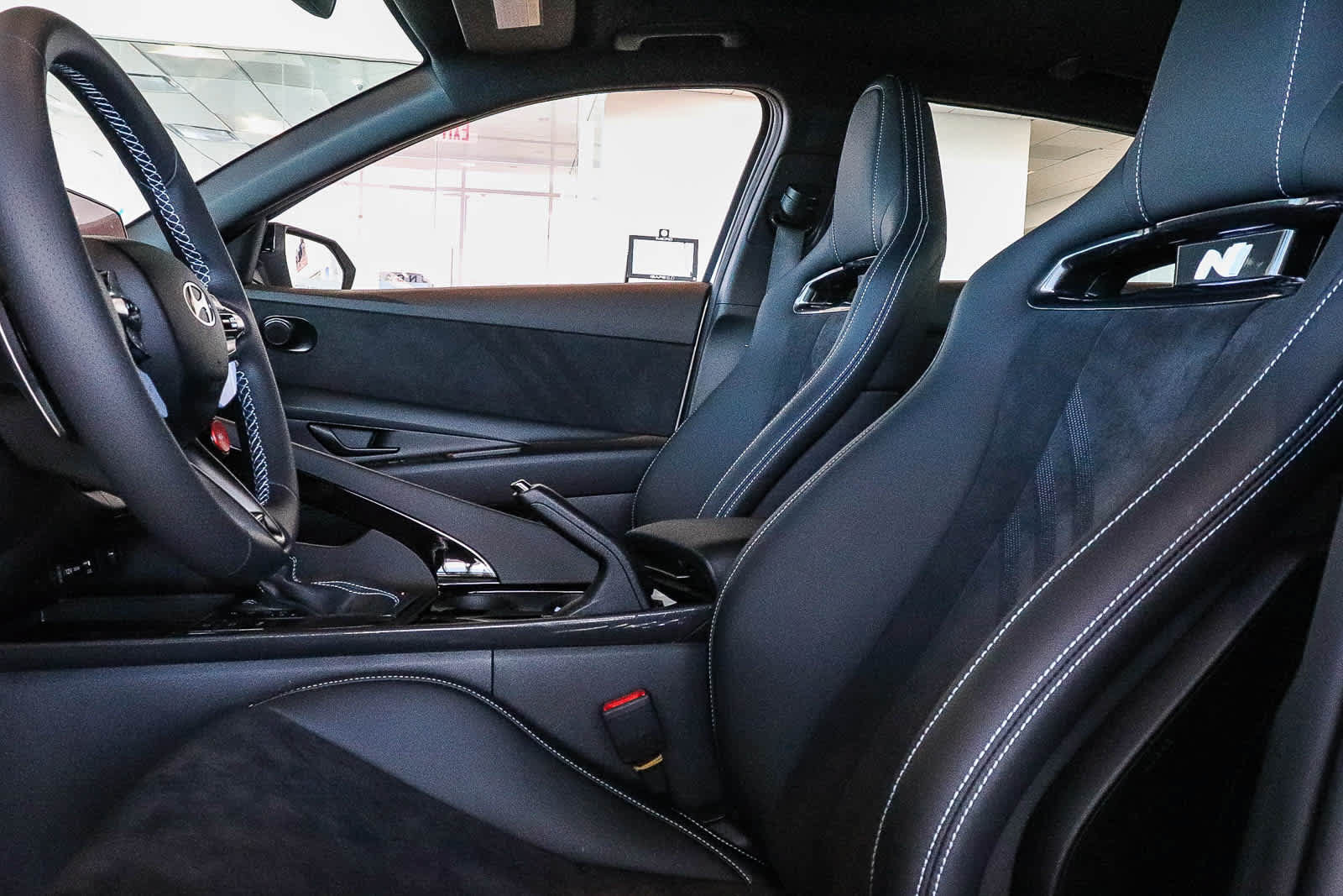 New 2026 Hyundai Elantra N FWD image 30
