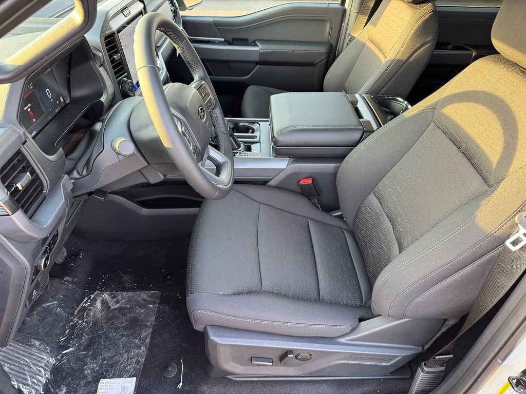 New 2026 Ford F150 XLT w/ Equipment Group 302A MID AWD/4WD image 8