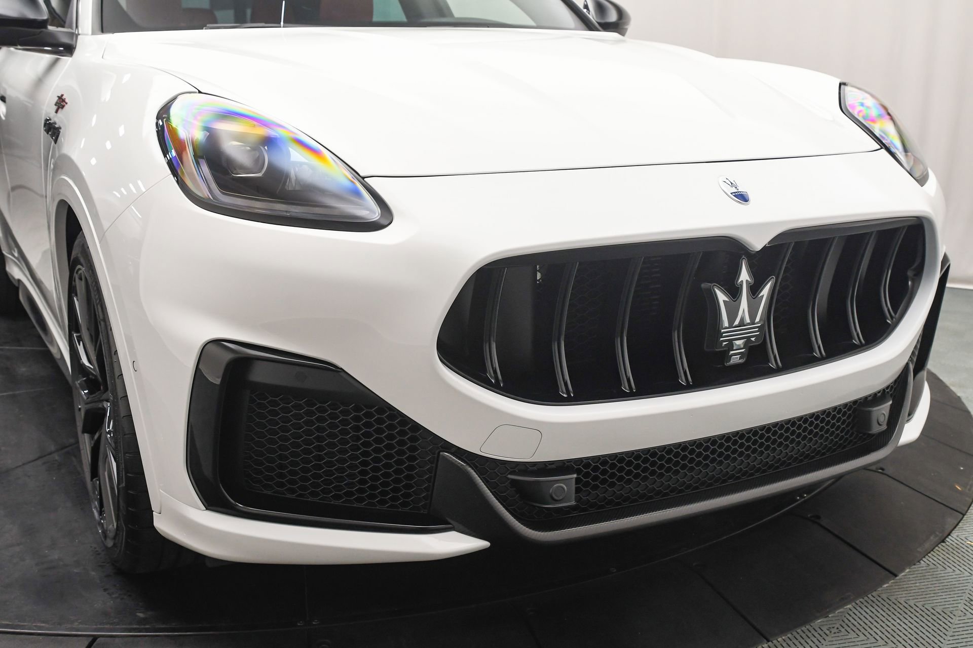 New 2025 Maserati Grecale Trofeo image 26